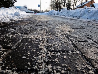 Ice Melt for Deicing